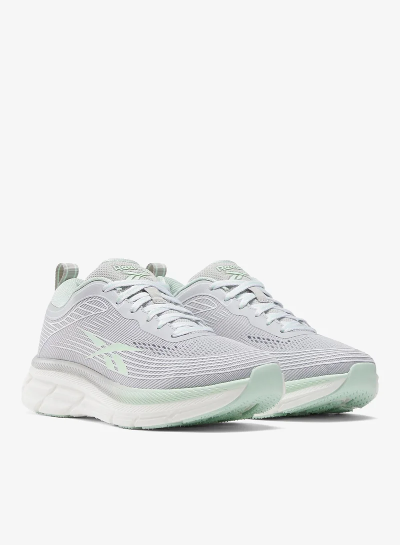 ريبوك سنيكرز رود سترايدر